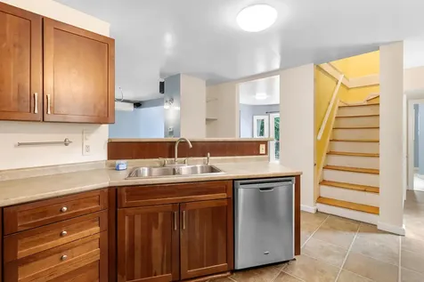 455 Old County Road Rockland ME 04841