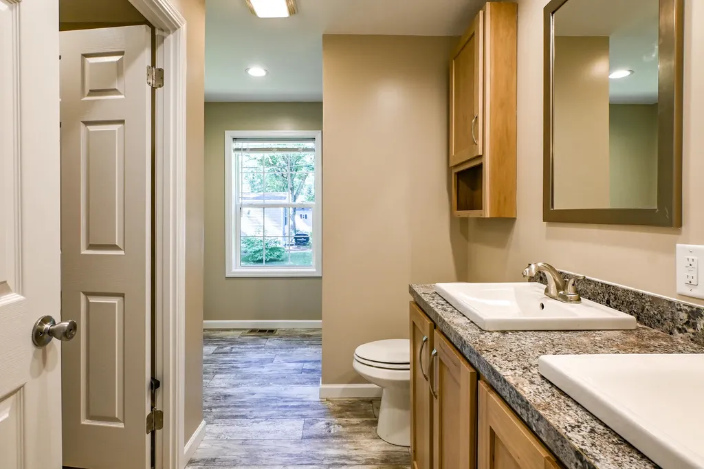 65 Golden Era Circle Alfred ME 04002