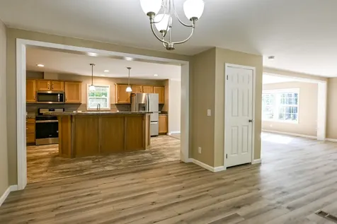65 Golden Era Circle Alfred ME 04002
