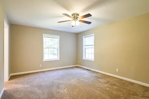 65 Golden Era Circle Alfred ME 04002