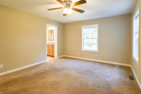 65 Golden Era Circle Alfred ME 04002