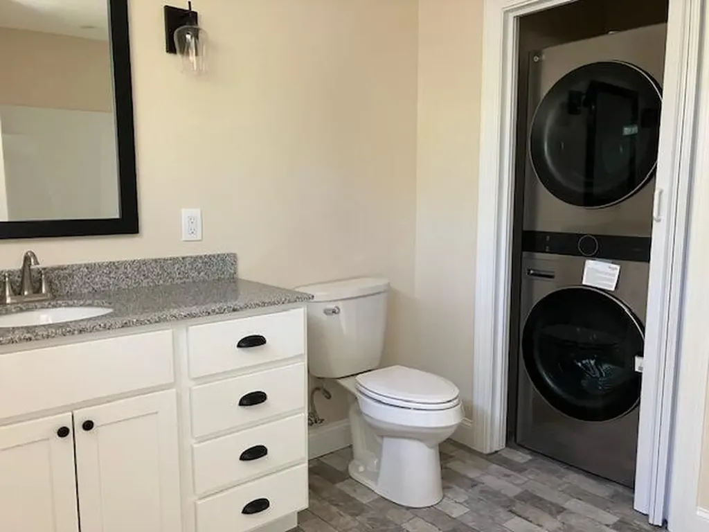 731 Hanson Ridge Road Sanford ME 04083