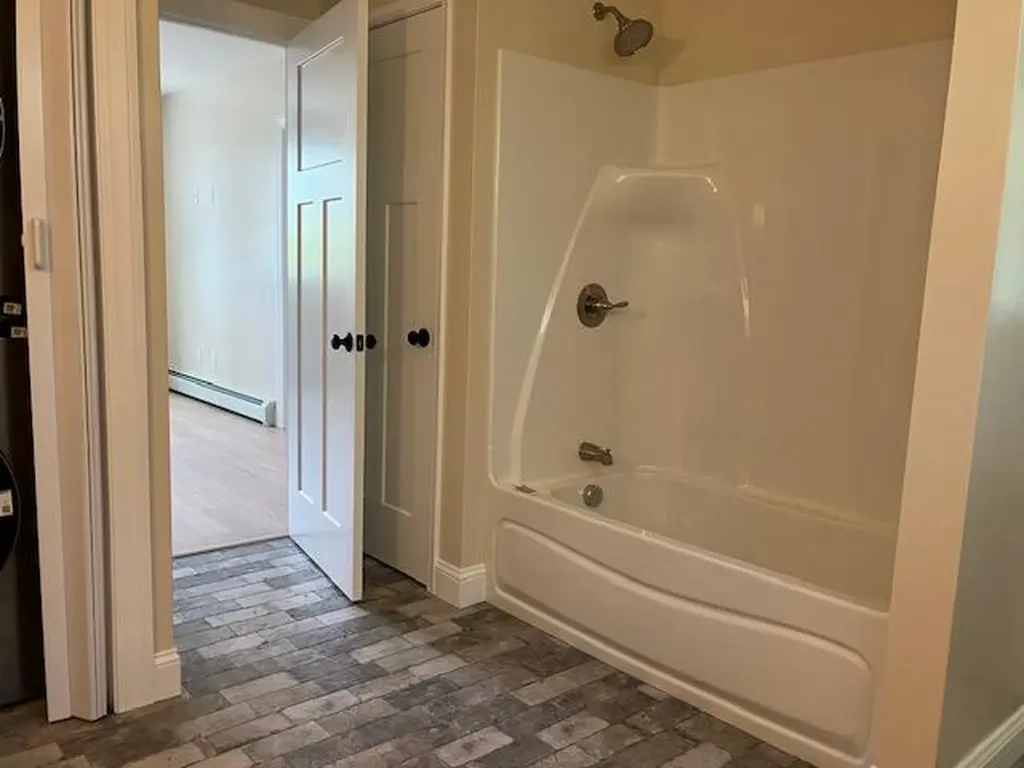 731 Hanson Ridge Road Sanford ME 04083