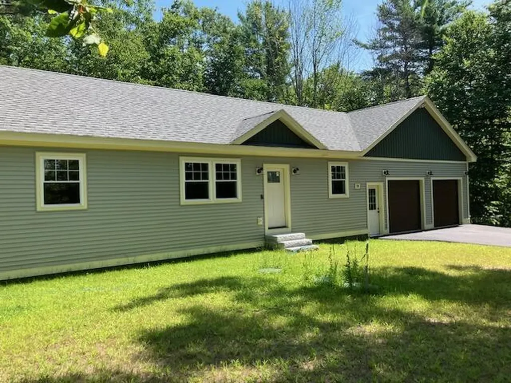 731 Hanson Ridge Road Sanford ME 04083