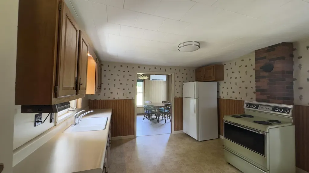 2648 Union Street Hermon ME 04401
