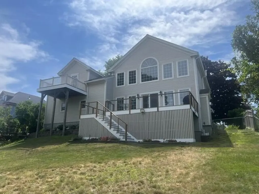 101 Parrott Street South Portland ME 04106