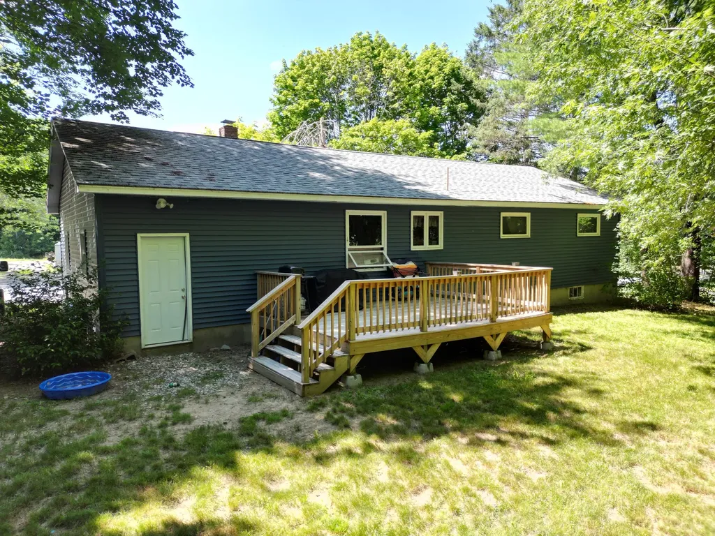 46 Edwards Street Lincoln ME 04457