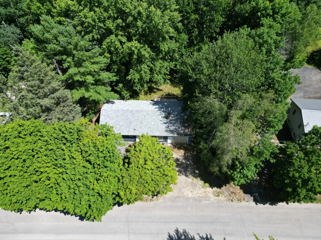 46 Edwards Street Lincoln ME 04457
