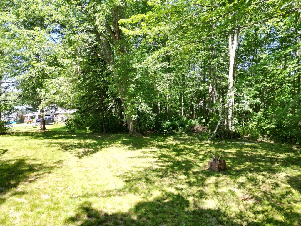 46 Edwards Street Lincoln ME 04457