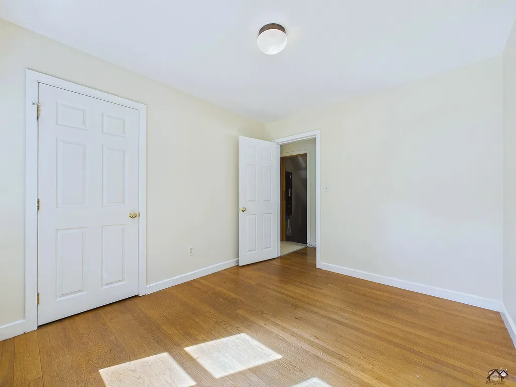18 Fairview Court Auburn ME 04210