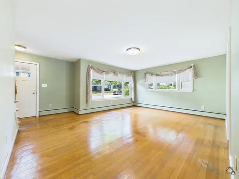 18 Fairview Court Auburn ME 04210