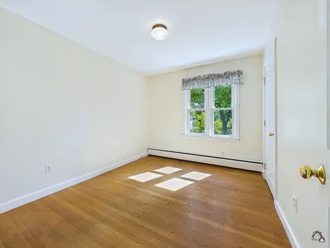 18 Fairview Court Auburn ME 04210