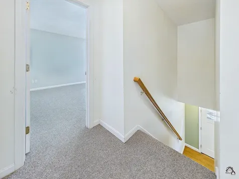 18 Fairview Court Auburn ME 04210