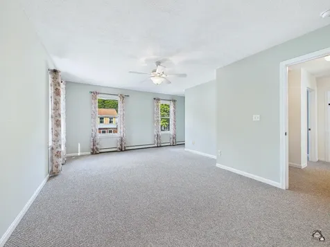 18 Fairview Court Auburn ME 04210