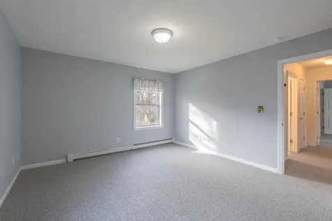 18 Fairview Court Auburn ME 04210