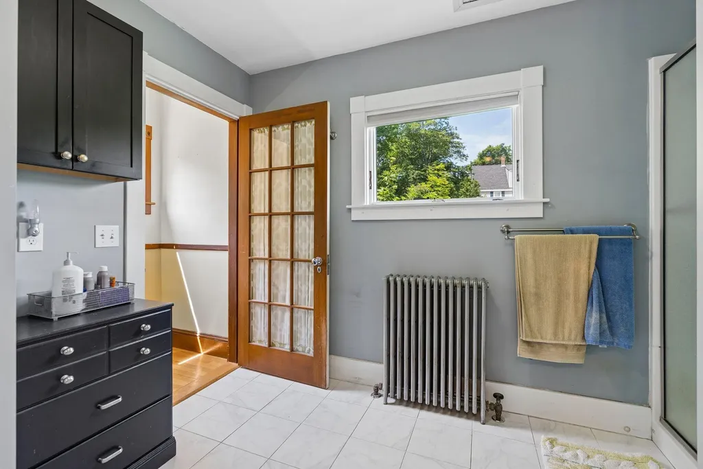 28 Rose Street Bath ME 04530