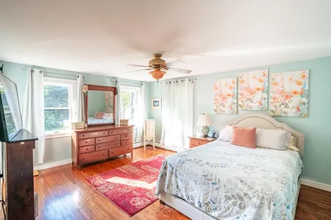 38 Lakeside Drive Falmouth ME 04105
