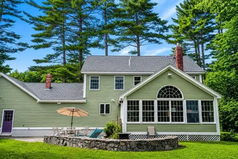 38 Lakeside Drive Falmouth ME 04105