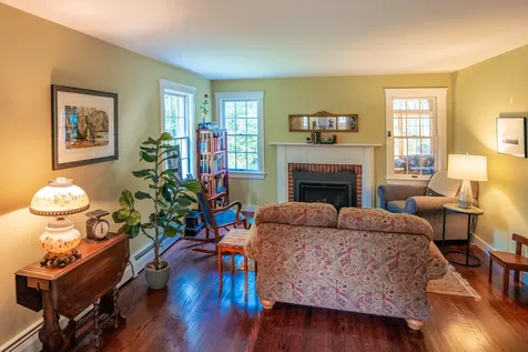 38 Lakeside Drive Falmouth ME 04105