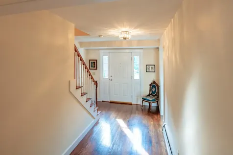 38 Lakeside Drive Falmouth ME 04105