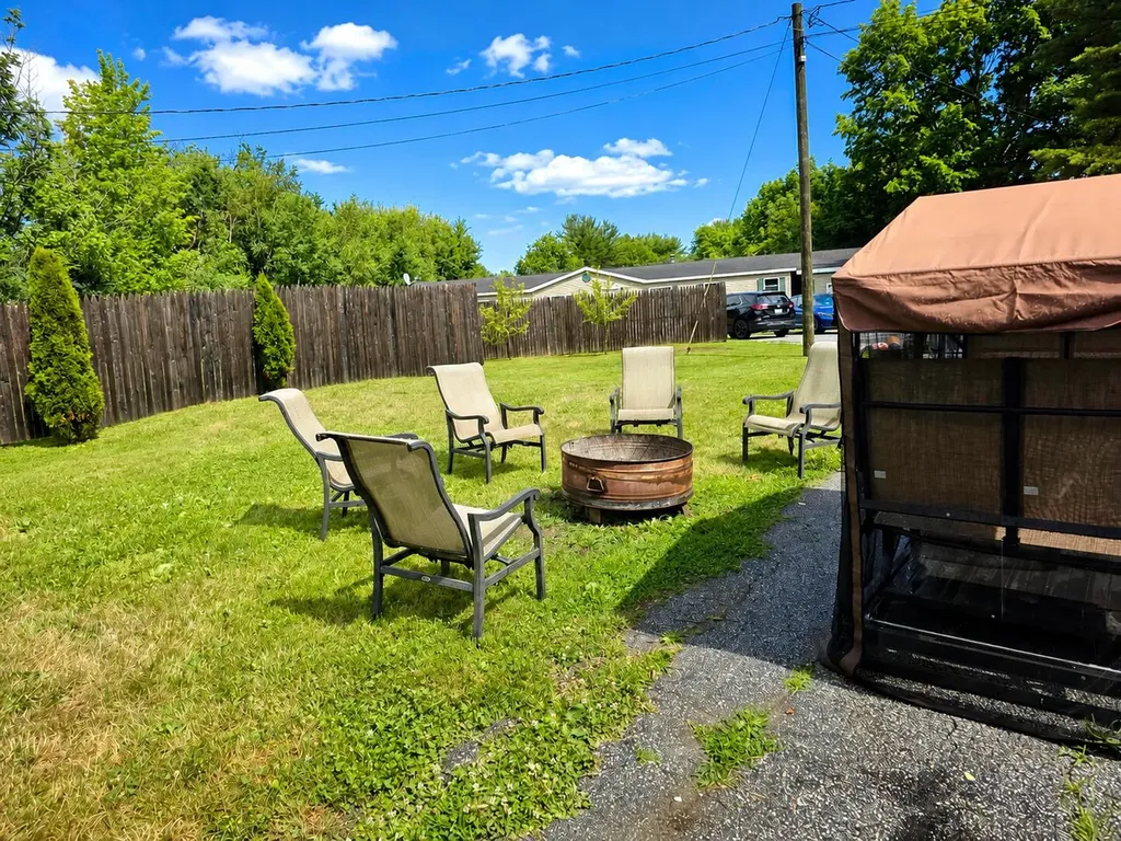1211 N Main Street Winterport ME 04496