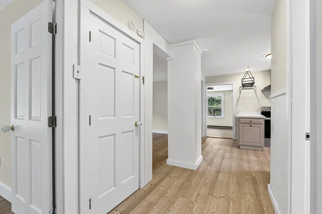 505 Foreside Road Topsham ME 04086