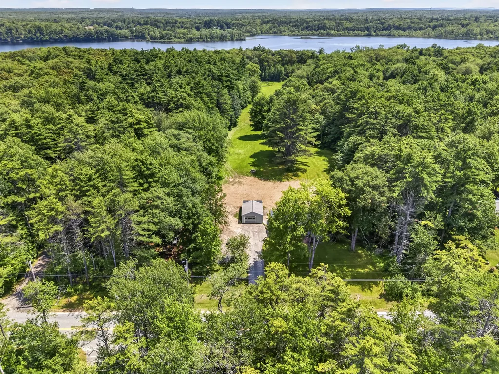 505 Foreside Road Topsham ME 04086