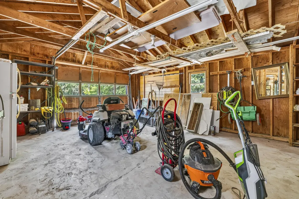 505 Foreside Road Topsham ME 04086