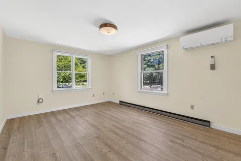 505 Foreside Road Topsham ME 04086