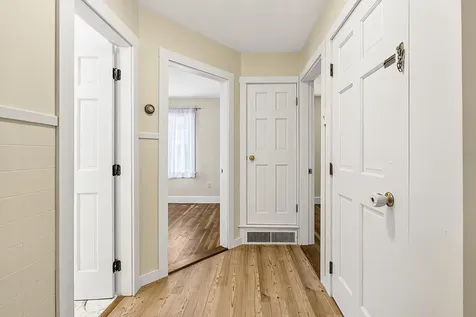 505 Foreside Road Topsham ME 04086