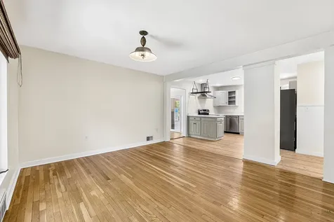 505 Foreside Road Topsham ME 04086