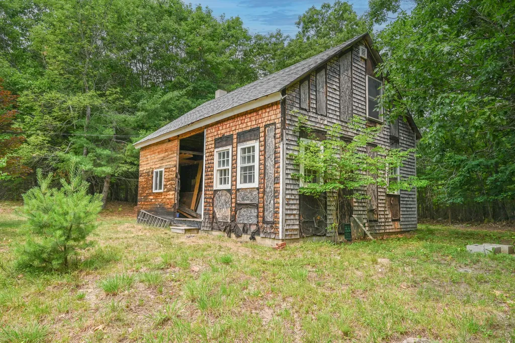 221 Colcord Pond Road Porter ME 04068