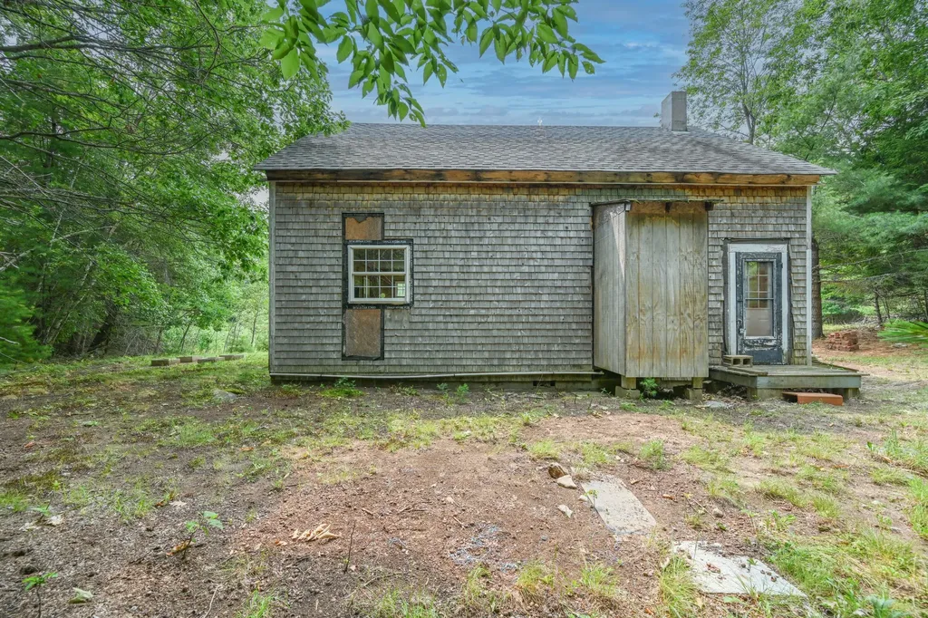 221 Colcord Pond Road Porter ME 04068