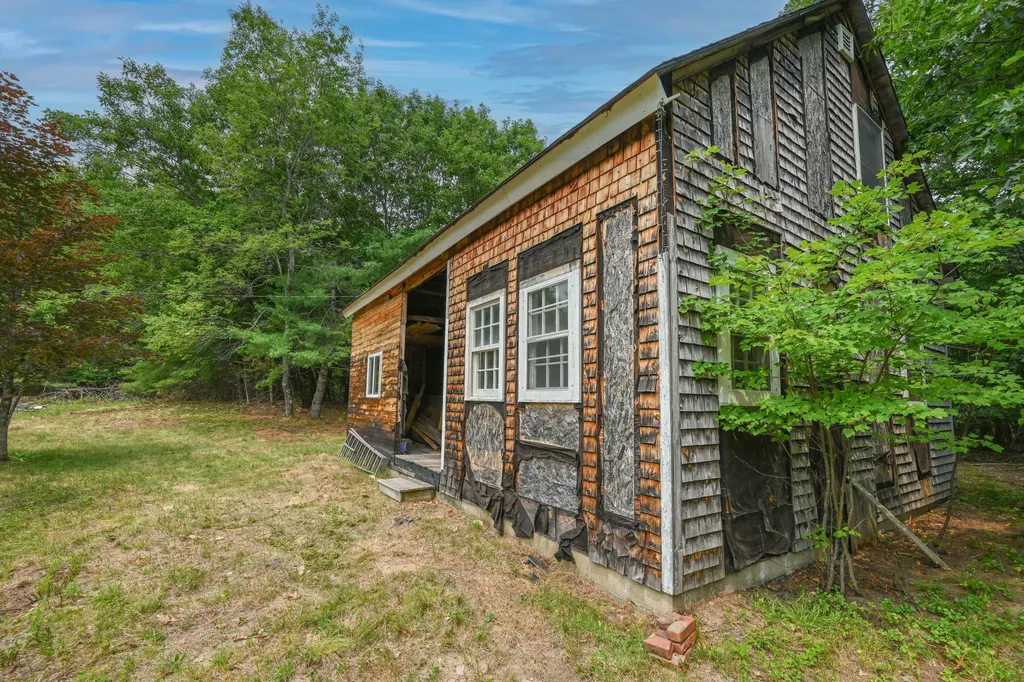 221 Colcord Pond Road Porter ME 04068