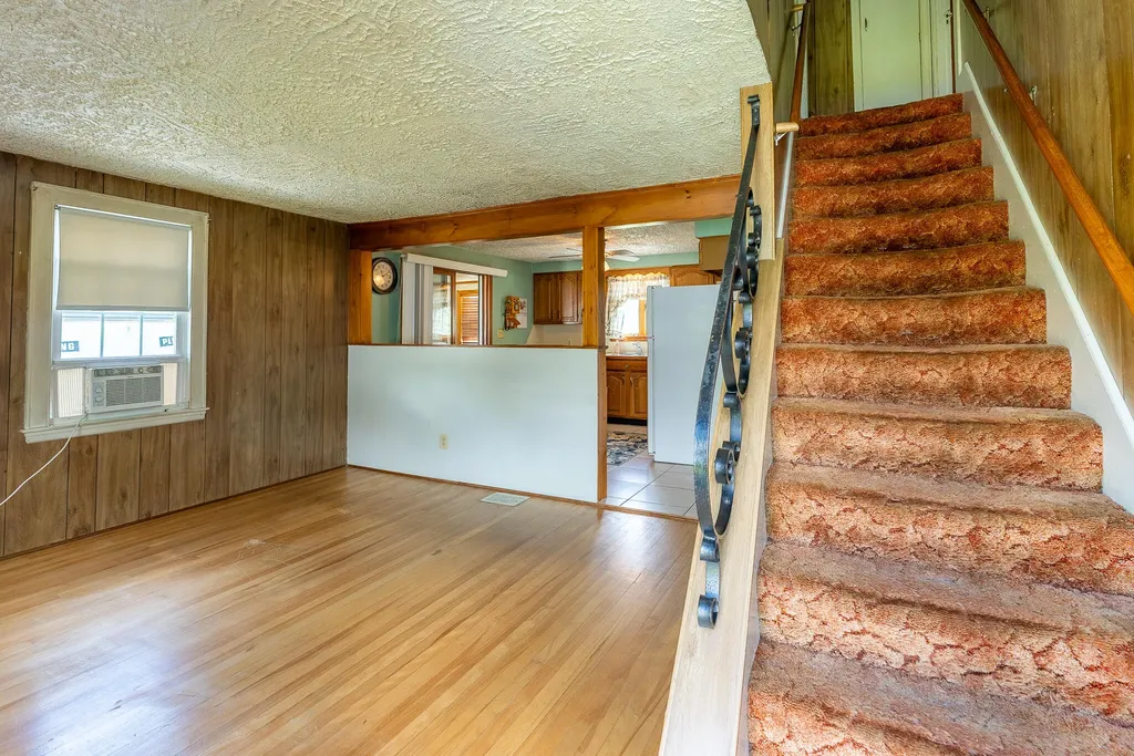 38 Bonnybriar Road South Portland ME 04106