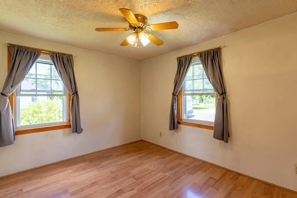 38 Bonnybriar Road South Portland ME 04106