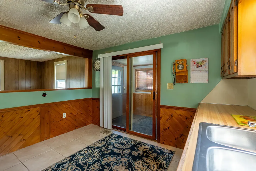38 Bonnybriar Road South Portland ME 04106