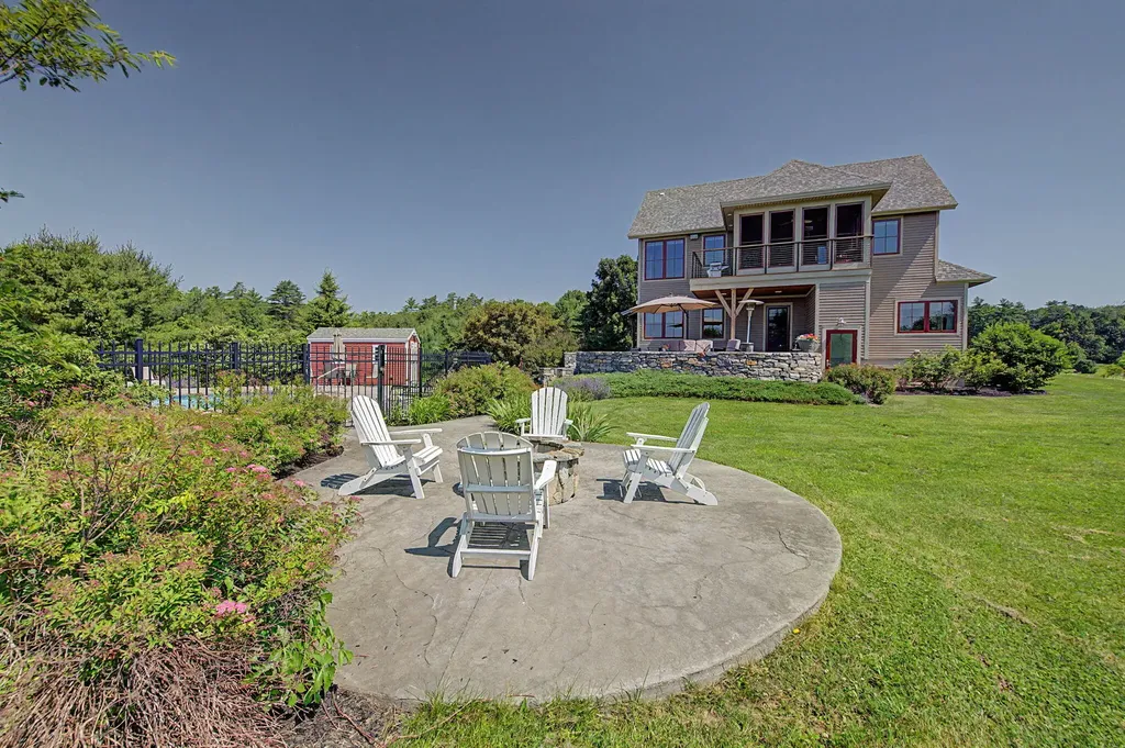 156 Barstow Road Gorham ME 04038