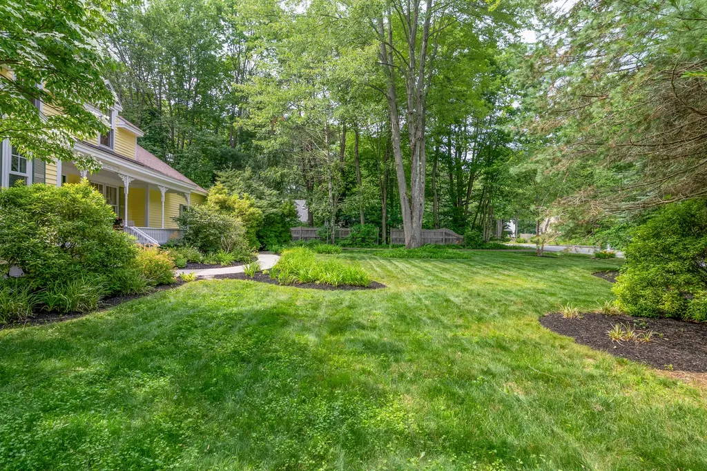 25 Sumac Drive Brunswick ME 04011