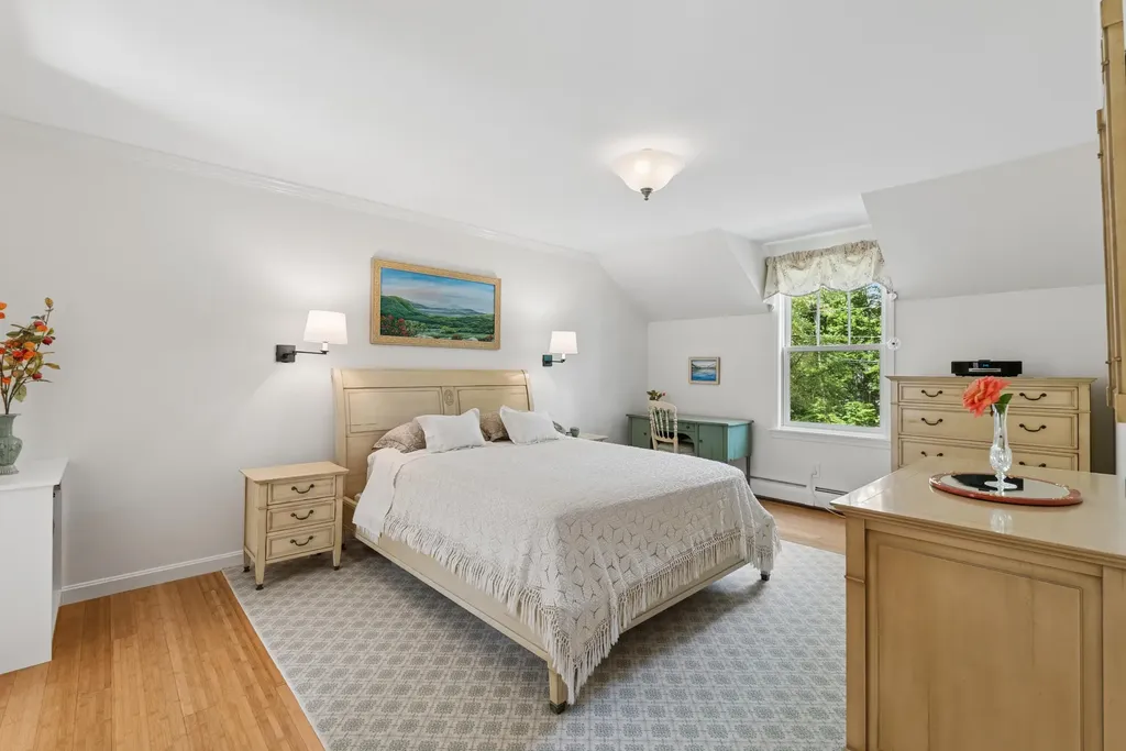 25 Sumac Drive Brunswick ME 04011