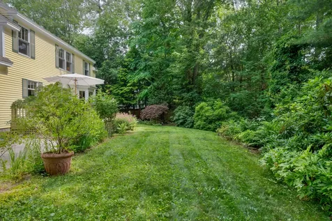 25 Sumac Drive Brunswick ME 04011