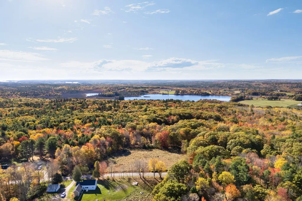 895 Finntown Road Warren ME 04864