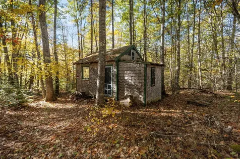 895 Finntown Road Warren ME 04864