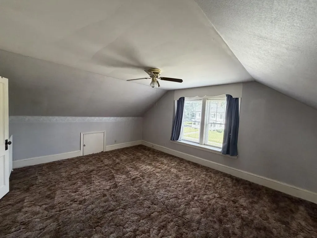 2 Pleasant Court Houlton ME 04730