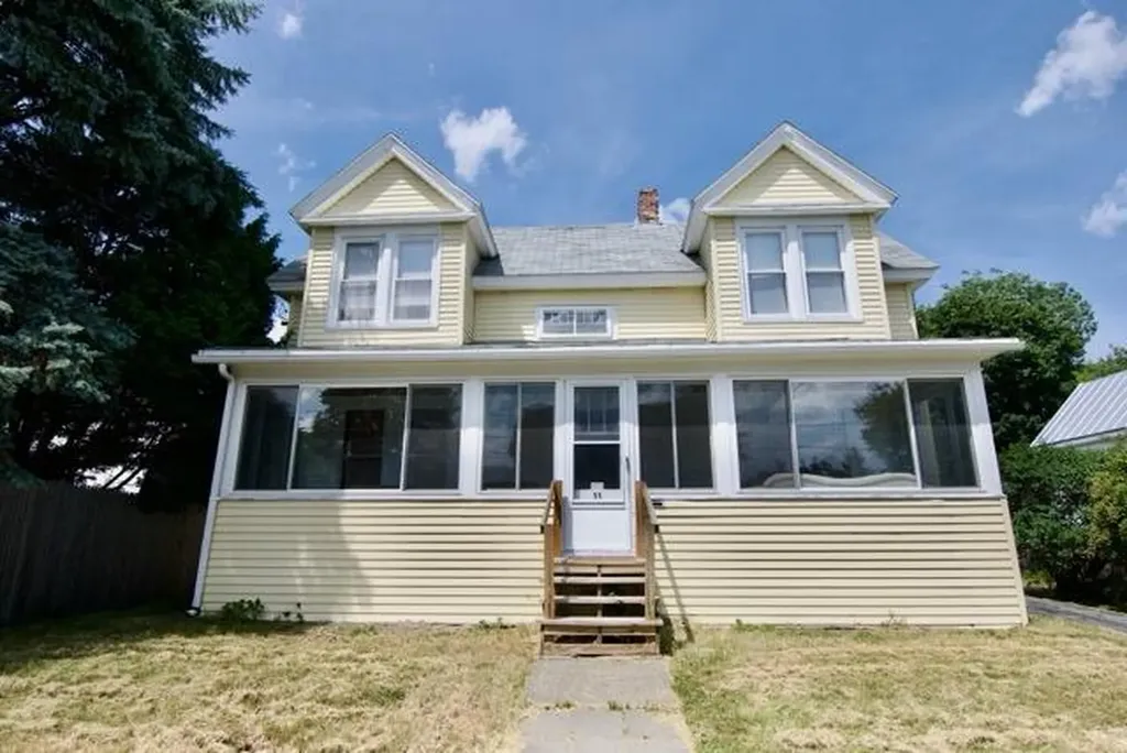 11 Prospect Street Waterville ME 04901