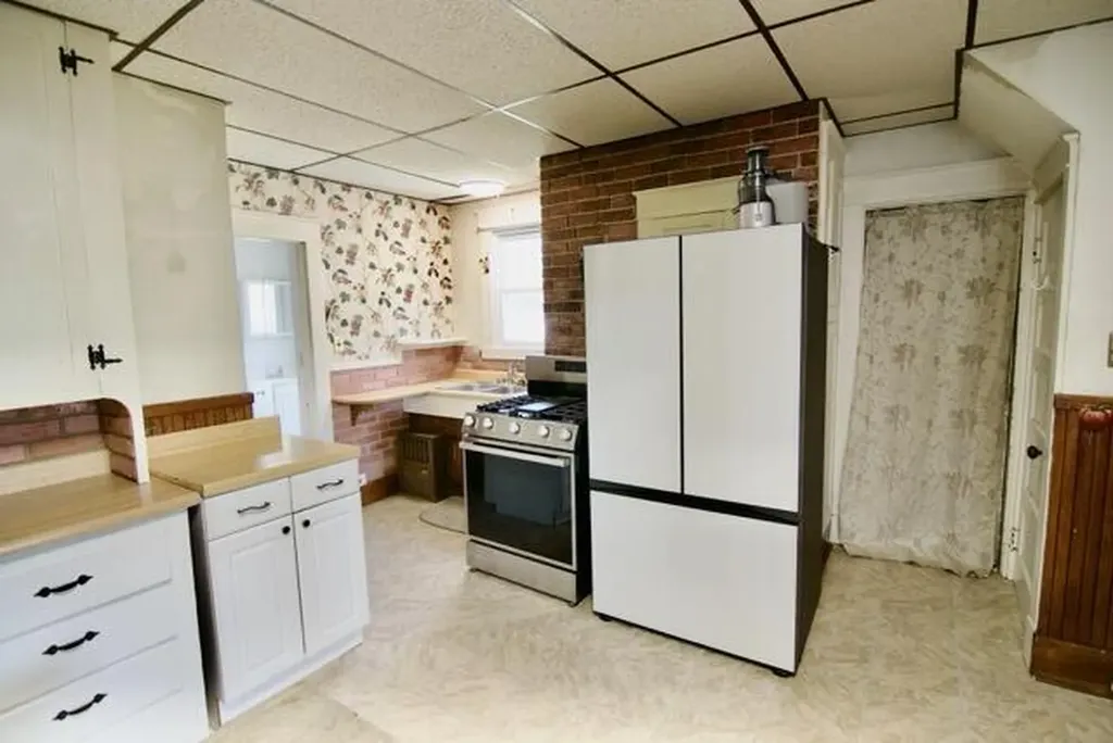 11 Prospect Street Waterville ME 04901