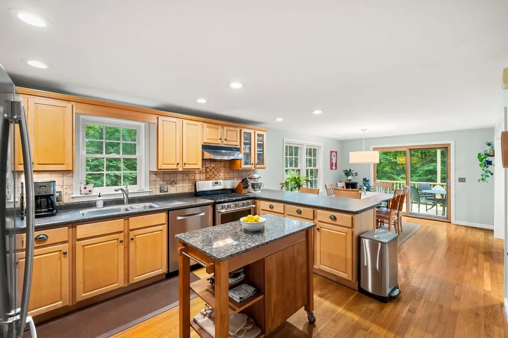 170 Josiah Norton Road York ME 03902