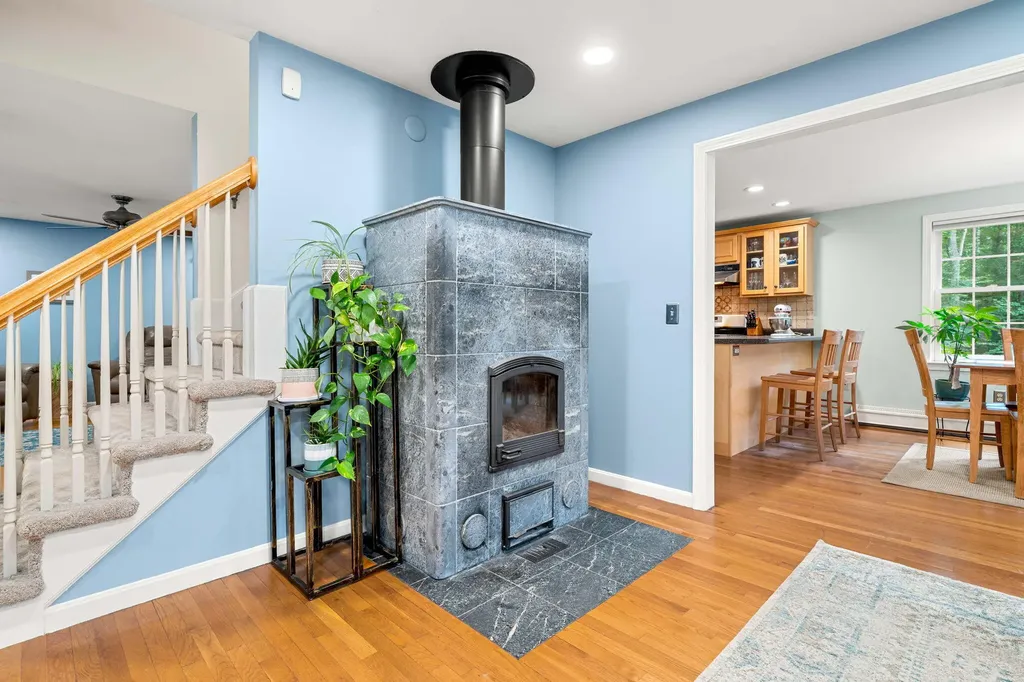 170 Josiah Norton Road York ME 03902