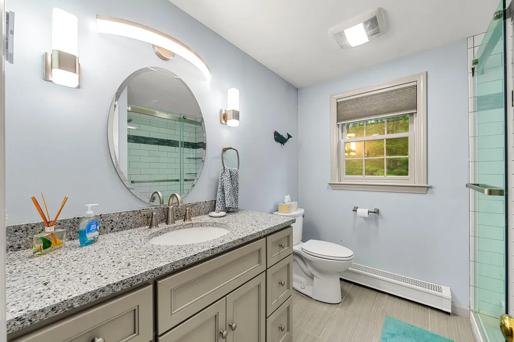 170 Josiah Norton Road York ME 03902