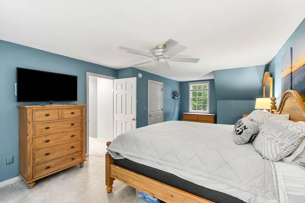 170 Josiah Norton Road York ME 03902
